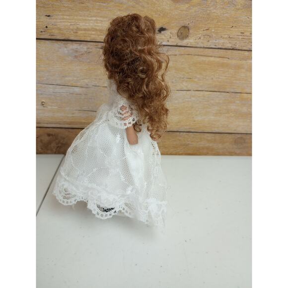 Vintage 90s Porcelain Doll White lace Dress Brown Curly Hair Tan 6 inches Tall - Picture 5 of 9
